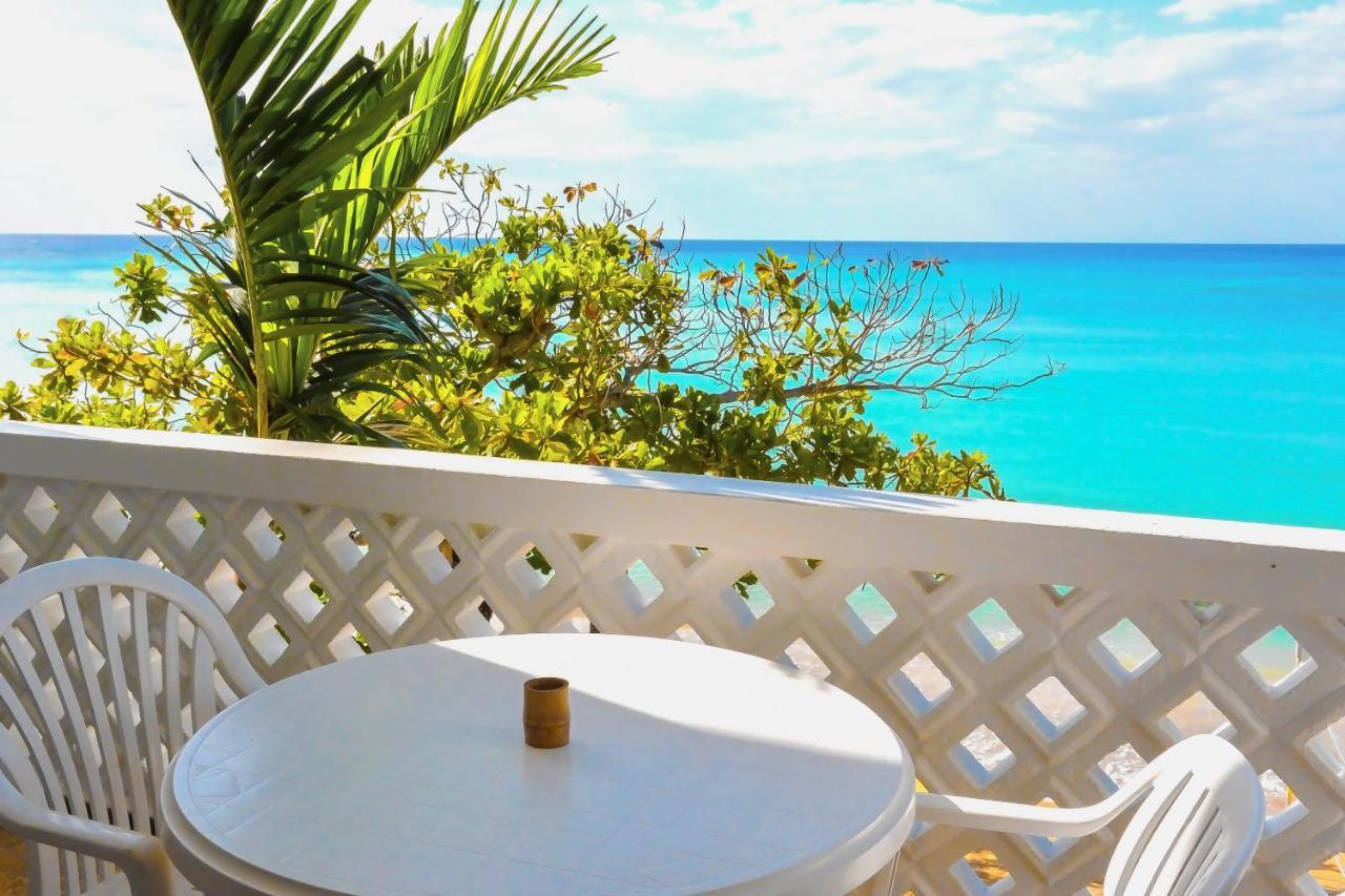 Beach Front Hotel 오쵸 리오스 외부 사진